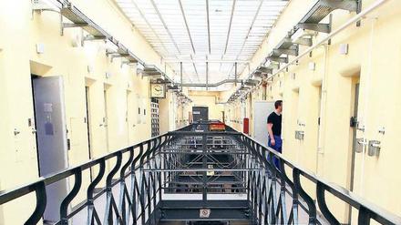 Nicht mehr hinter Gittern. Younis El-H. wurde aus der U-Haft in der JVA Moabit entlassen, obwohl er vom LKA als Gefährder eingestuft wird.