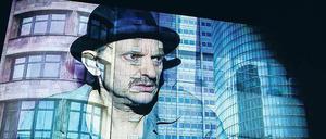 Vom Leben geschlagen: Milan Peschel als Schuster Wilhelm Voigt.