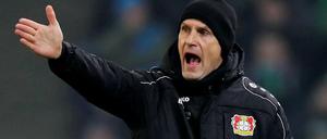 Heeeeey! Was ist das denn? Tatsächlich, ein stehender Heiko Herrlich.