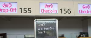 Wer steigt ein? Von sechs Interessenten für die Air-Berlin-Tochter sind vier ernsthafte Bieter geblieben. Bis Jahresende muss eine Investorenlösung stehen. 
