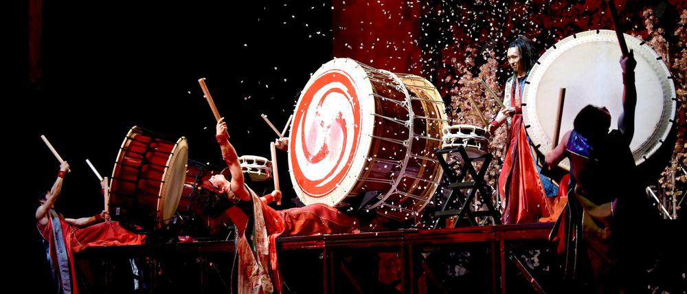 Trommeln bis der Arzt kommt. Die japanische Gruppe Yamato