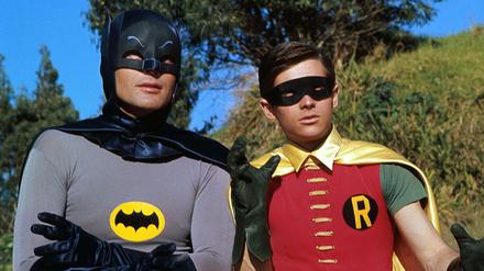 Batman wurde seit 1939 immer wieder neu interpretiert. Als düstere Rächer - und in den Sechzigern als Slapstick-Figur.