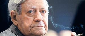 Meister der Kunstpause: Helmut Schmidt.