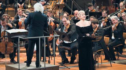 Möchte man auf jede Party einladen. Dirigent Simon Rattle und Mezzosopranistin Joyce DiDonato.