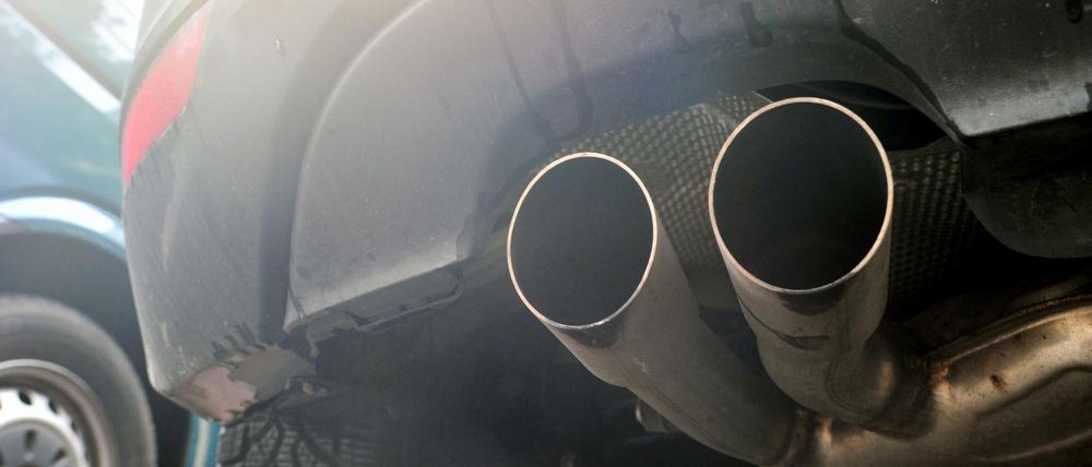 Vor allem alte Diesel belasten die Luft in den Städten.