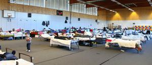 Als die Turnhalle der FU in Berlin-Dahlem noch eine Notunterkunft war.