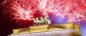 Ein Feuerregen über der Quadriga.