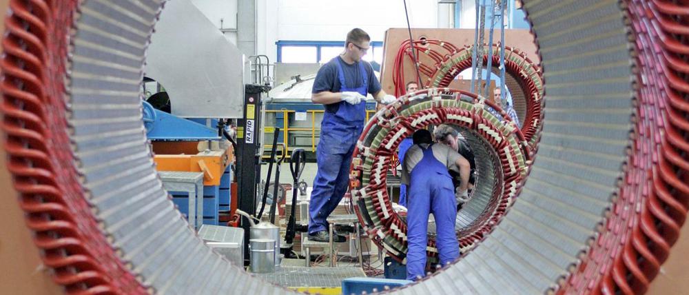 Auch im Produzierenden Gewerbe erhöhte sich die Zahl der Erwerbstätigen – und zwar um 0,8 Prozent.