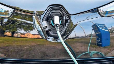 Stromausfall. Ihr Anteil am Automarkt wächst, doch die Nachfrage nach E-Autos bleibt hinter den Erwartungen zurück. 