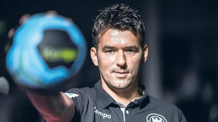 Akribischer Taktiker. Unter Christian Prokop geht es bei den deutschen Handballern ein bisschen weniger hippiesk zu als bei seinem Vorgänger Dagur Sigurdsson. 