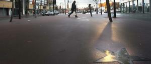 Seit 2010 werden auf dem östlichen Ende der Potsdamer Straße bislang 105 Koryphäen der deutschen Filmkunst geehrt. Wie lange noch, ist fraglich.