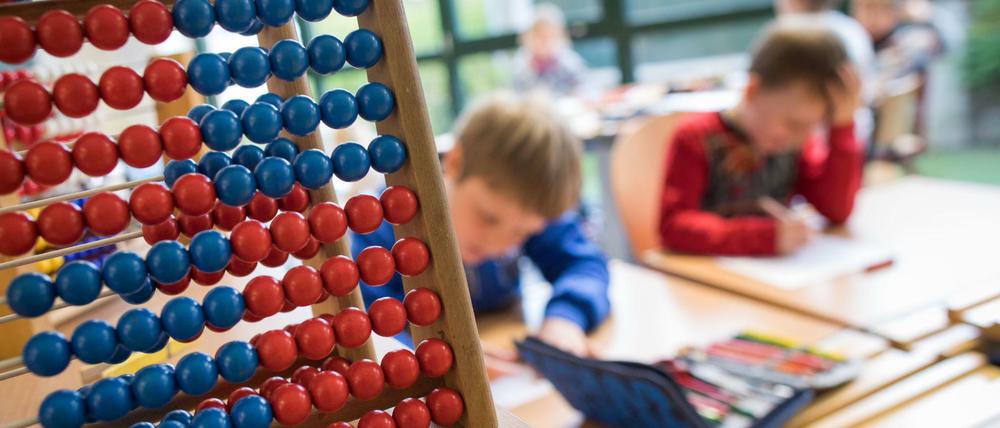 Damit zwei mal zwei auch weiter vier ergibt. Schulen brauchen die Unterstützung der neuen Bundesregierung.