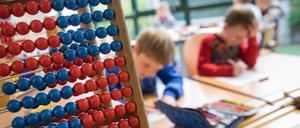 Damit zwei mal zwei auch weiter vier ergibt. Schulen brauchen die Unterstützung der neuen Bundesregierung.