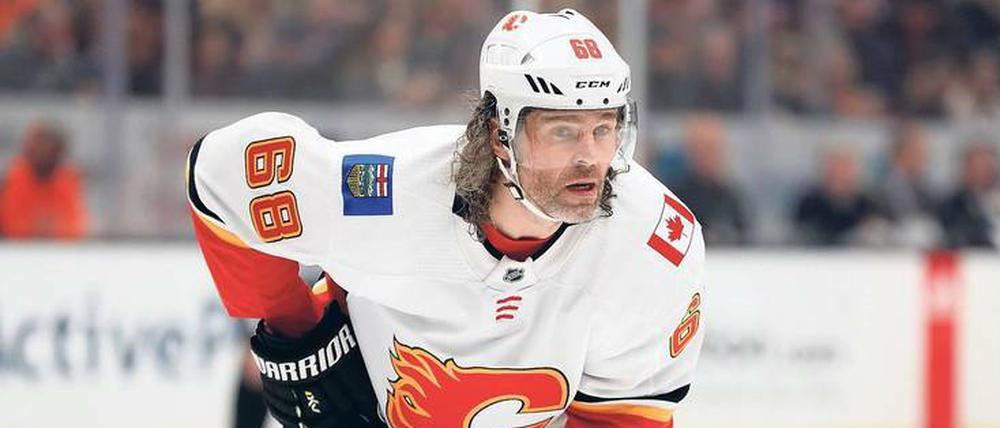Müde, aber nicht am Ende. Jaromir Jagr überlegt sich in der NHL inzwischen jeden Laufweg.