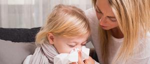 Gesundheit! Wenn Kinder erkältet sind, müssen sie nicht immer deshalb zu Hause bleiben.
