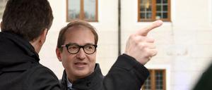 Alexander Dobrindt hat im Kloster Seeon seinen ersten Auftritt als Landesgruppenchef bei der Winterklausur der CSU.