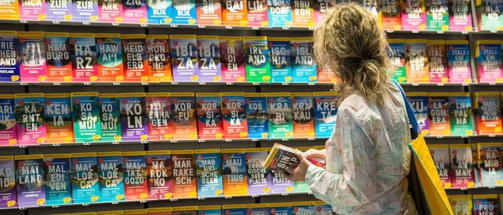 Auch die Reiseführer laufen nicht mehr so gut wie früher: Szene auf der Frankfurter Buchmesse.