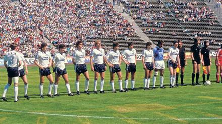 Blau-Weiß 90 spielte in der Saison 1986/1987 unter anderem gegen den FC Bayern München in der Bundesliga. 