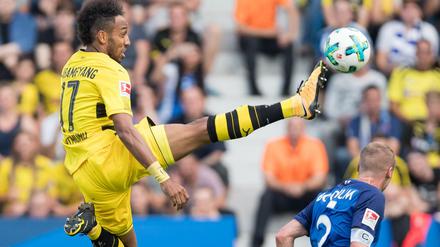 Hoch das Bein. Dortmunds Pierre-Emerick Aubameyang fällt gerne auf. Na und?