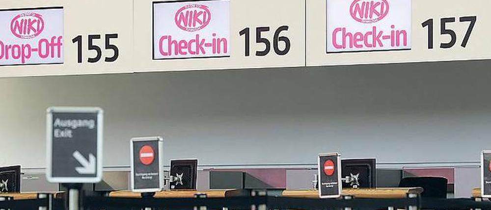 Heimatflughafen. In Wien gibt es selbstverständlich Abfertigungsschalter von Niki - aber auch Büros, weshalb das Landgericht Berlin für Wien als Insolvenzort entschieden hat. 