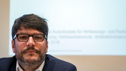Berlins Justizsenator Dirk Behrendt (Bündnis 90/Die Grünen) am Mittwoch im Rechtsausschuss im Abgeordnetenhaus in Berlin . Am Donnerstag befragte ihn das Plenum.