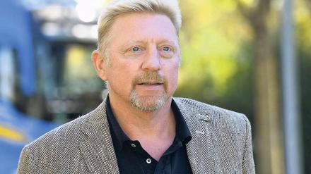 In den vergangenen Tagen hat sich Boris Becker gleich zweimal meinungsstark zu Wort gemeldet und Rassismus verurteilt.