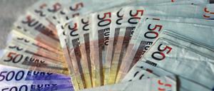 Klar im Plus: Bund, Länder und Kommunen nehmen mehr ein als sie ausgeben. 