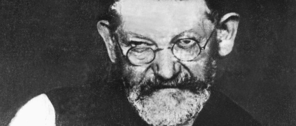 Der Berliner Zeichner und Fotograf Heinrich Zille in einer undatierten zeitgenössischen Aufnahme.