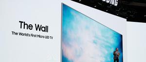 Samsung stellt im Rahmen der Elektronikmesse CES "The Wall" vor, ein Konzept zum Bau von riesigen Fernsehern. 