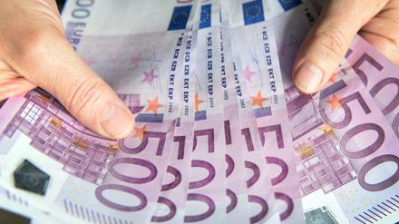2017 schließt Berlin mit einem Rekordüberschuss von 2,1 Milliarden Euro ab.