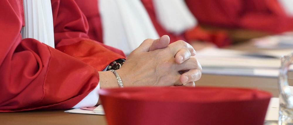 Anordnung von oben: Der Fall eines von Abschiebung bedrohten Türken muss neu beurteilt werden.
