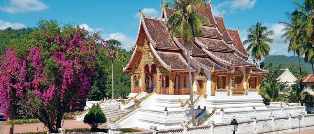 Monument. Der Tempel Wat Ho Pha Bang steht auf dem Gelände des Königspalastes.