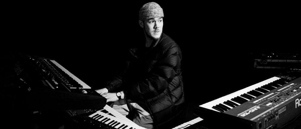 Der britische Keyboarder Kamaal Williams.
