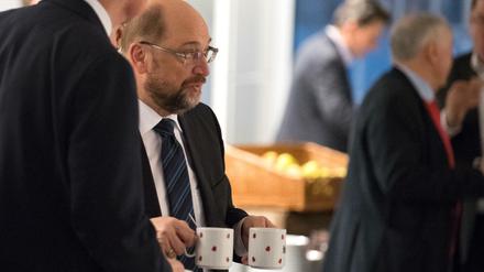 Top oder Flop, halb voll oder halb leer? Ob die SPD und ihr Chef Martin Schulz mitregieren wollen oder doch lieber nicht, das ist zwei Tage nach der Sondierung mit den Unionsparteien so unklar wie davor.