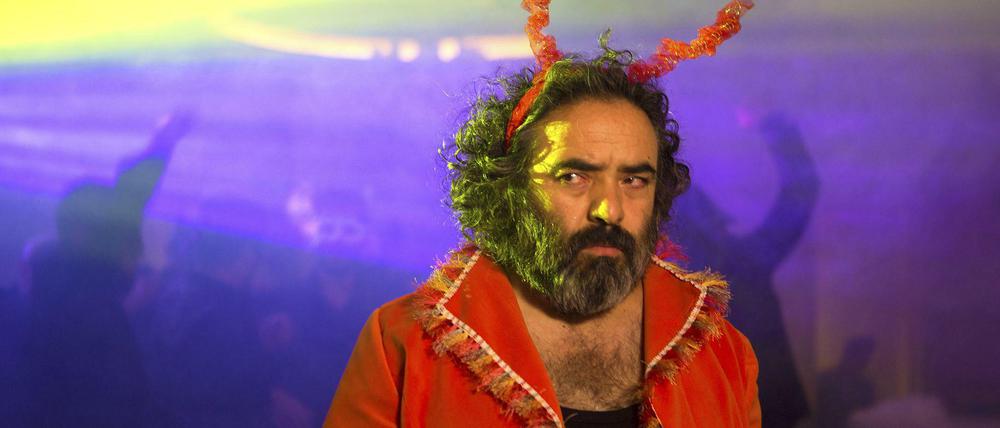 Der iranische Regisseur Mani Haghighi kommt mit "Pig" nach Berlin. Hier eine Szene mit Hasan Majuni.