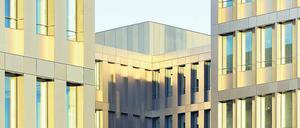 Fassadendetail der neuen BND-Zentrale an der Chausseestraße, entworfen vom Architekten Jan Kleihues.