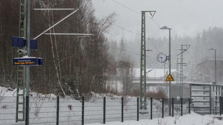 Auch im Schwarzwald waren die Bahnsteige verlassen, weil der Zugverkehr eingestellt wurde.
