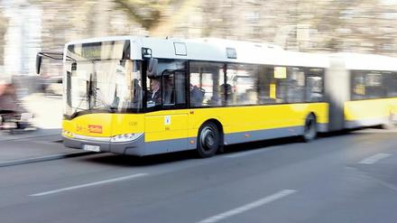 Bus, aber sicher. Die Zahl der Fahrgästunfälle ist gesunken. 