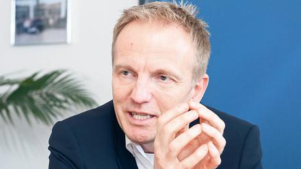 Bis 2006 hat Roland Baar bei Volkswagen gearbeitet, unter anderem als Entwickler von Dieselmotoren.