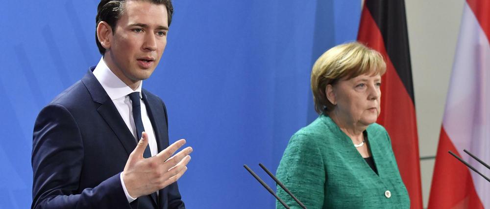 Österreichs Regierungschef Kurz und Kanzlerin Merkel am Mittwoch bei ihrer gemeinsamen Pressekonferenz.