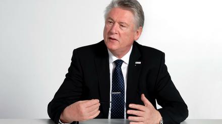 Dr. Jürgen Gehb (CDU) ist seit dem 16. August 2010 Sprecher des Vorstandes der Bundesanstalt für Immobilienaufgaben (Bima).