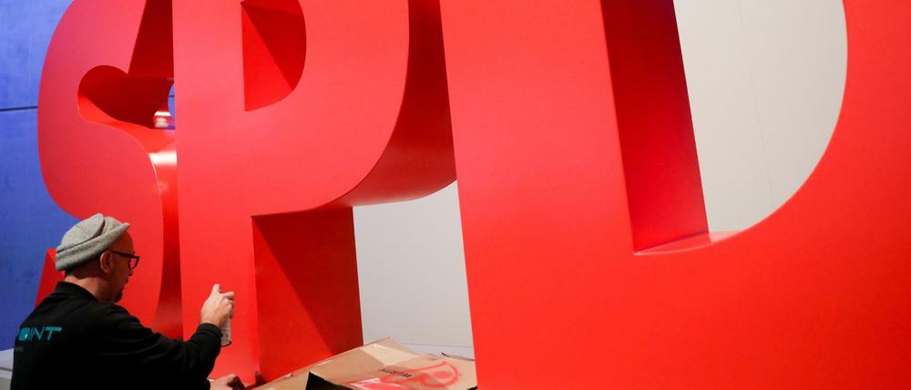 Frisches Rot für das SPD-Logo. (Archiv)