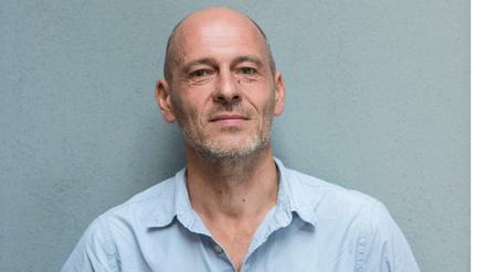 Der Geograf Christophe Guilluy wirft Frankreichs Staatschef Macron vor, die Bevölkerung abseits der Großstädte nicht zu vertreten.