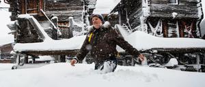Tiefschnee: In der Schweiz steigt die Lawinengefahr.