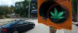 Grünes Licht für Kiffer? Cannabis-Patienten dürfen weiter Auto fahren.