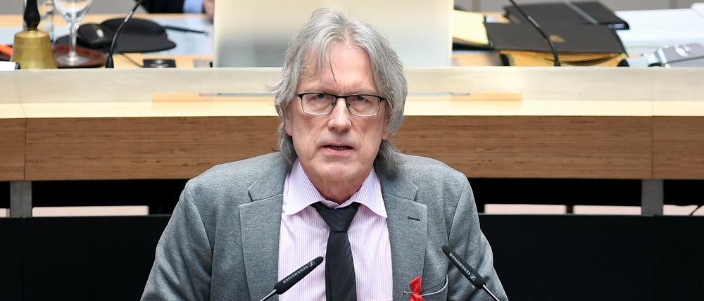 Berlins Finanzsenator Matthias Kollatz-Ahnen verteidigt die Wohnungsbaupolitik des Senats.