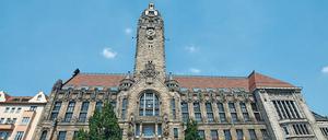 Blich aufs das Rathaus Berlin-Charlottenburg.