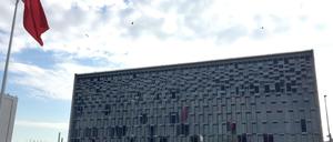 Das Atatürk-Kulturzentrum in Istanbul wird durch einen ähnlichen Neubau ersetzt.