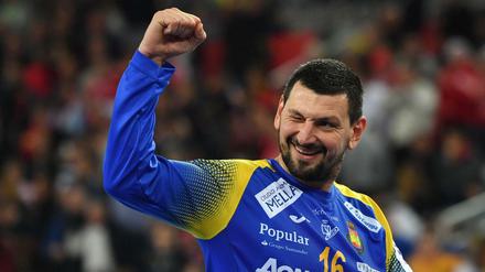 Kaum zu überwienden: Spaniens Keeper Arpad Sterbik.