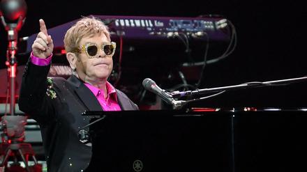 Der britische Musiker Elton John hat seinen Abschied von der Bühne verkündet.